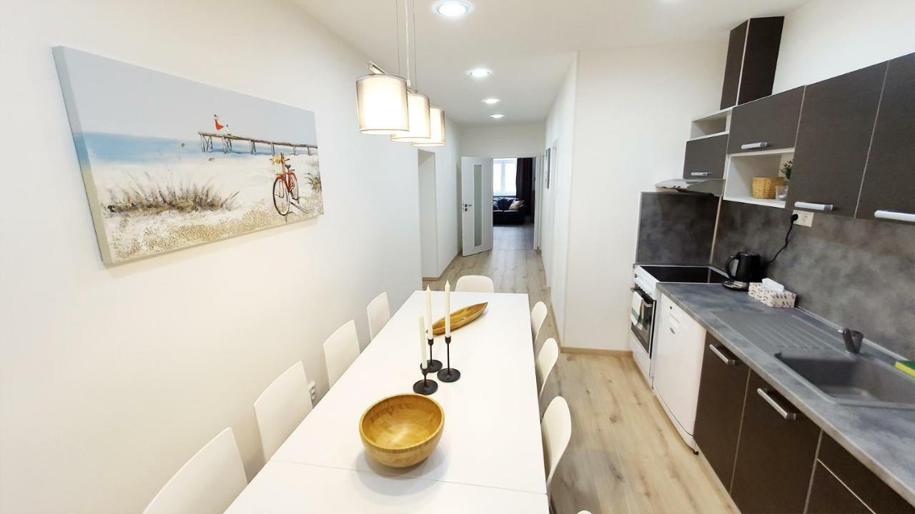 Le Monde Apartment Bratislava - Amazing 5Bdr In Downtown Екстер'єр фото