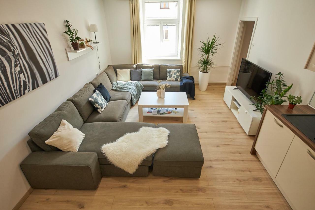 Le Monde Apartment Bratislava - Amazing 5Bdr In Downtown Екстер'єр фото