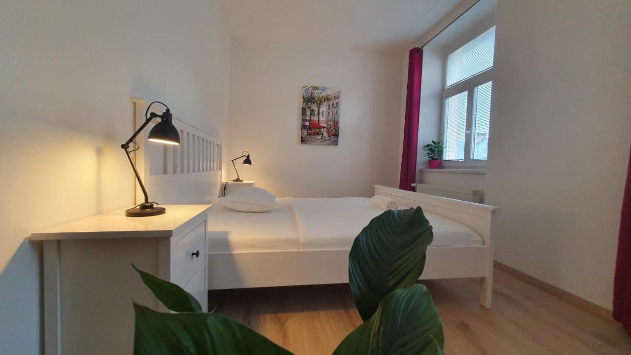 Le Monde Apartment Bratislava - Amazing 5Bdr In Downtown Екстер'єр фото